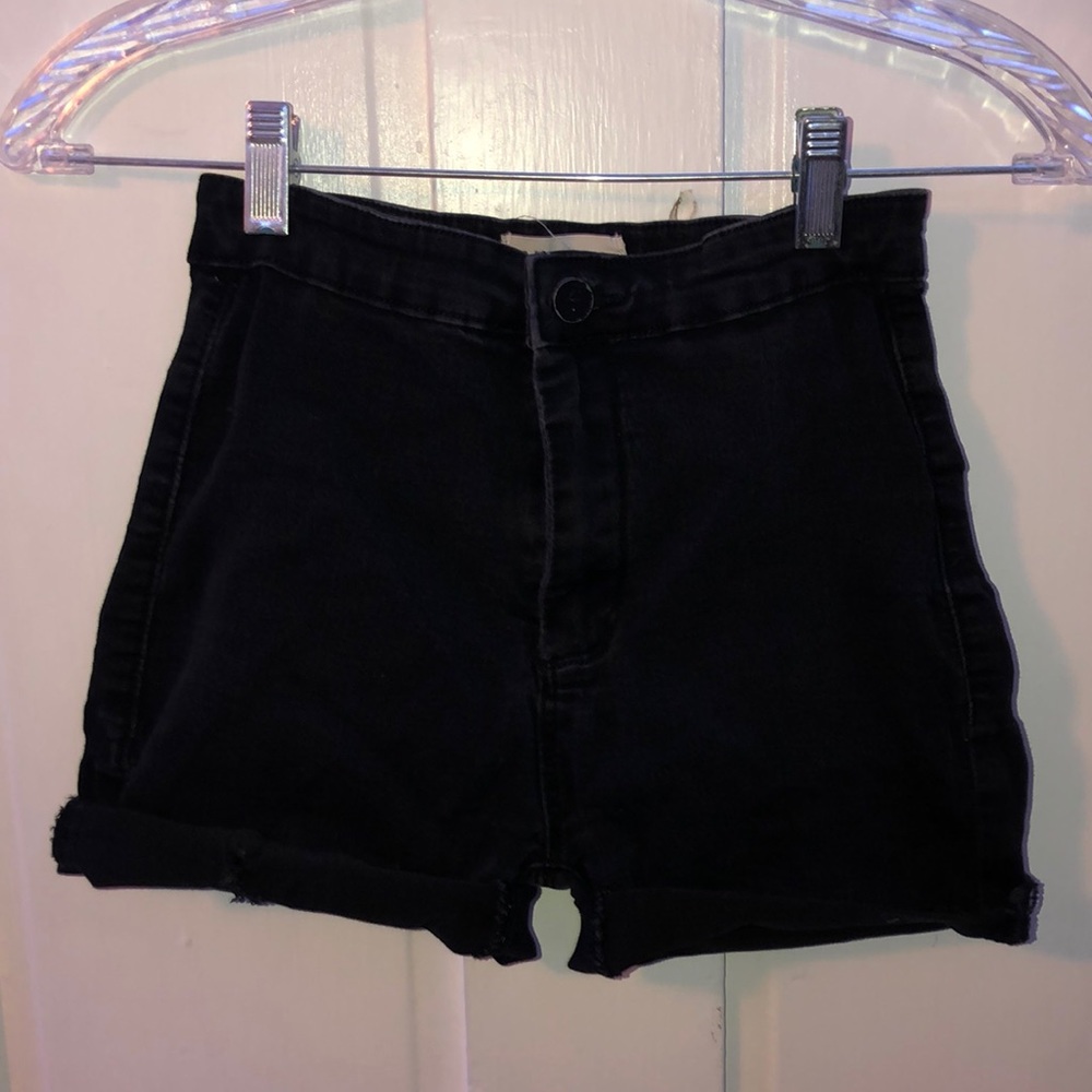 Midiostudio Black Shorts
